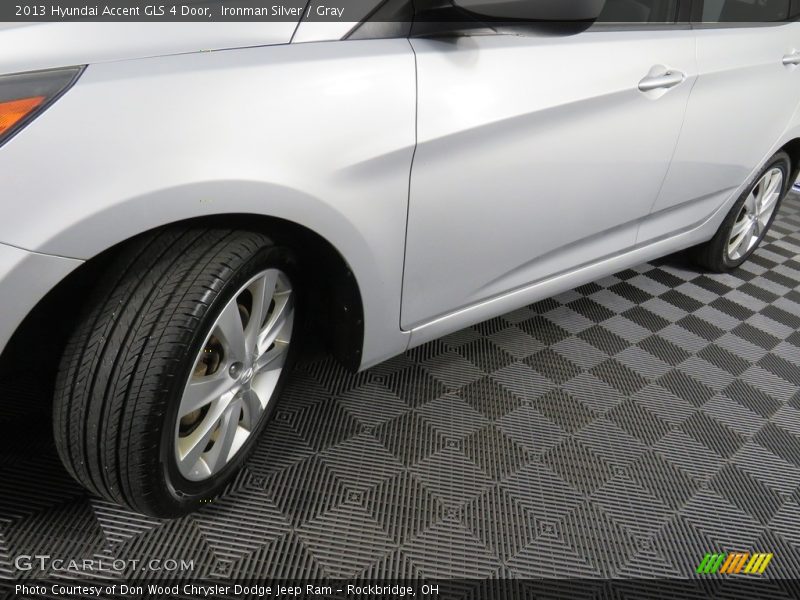 Ironman Silver / Gray 2013 Hyundai Accent GLS 4 Door