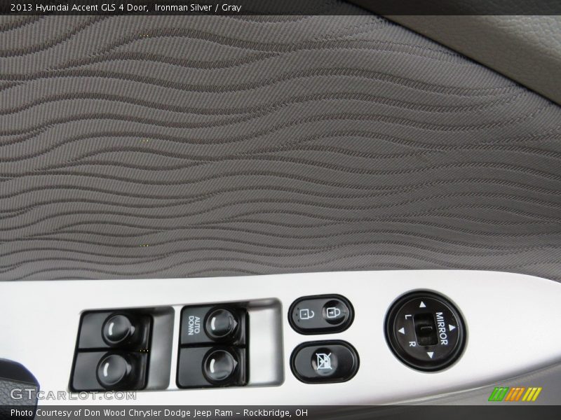 Ironman Silver / Gray 2013 Hyundai Accent GLS 4 Door