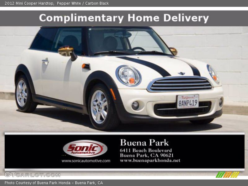 Pepper White / Carbon Black 2012 Mini Cooper Hardtop