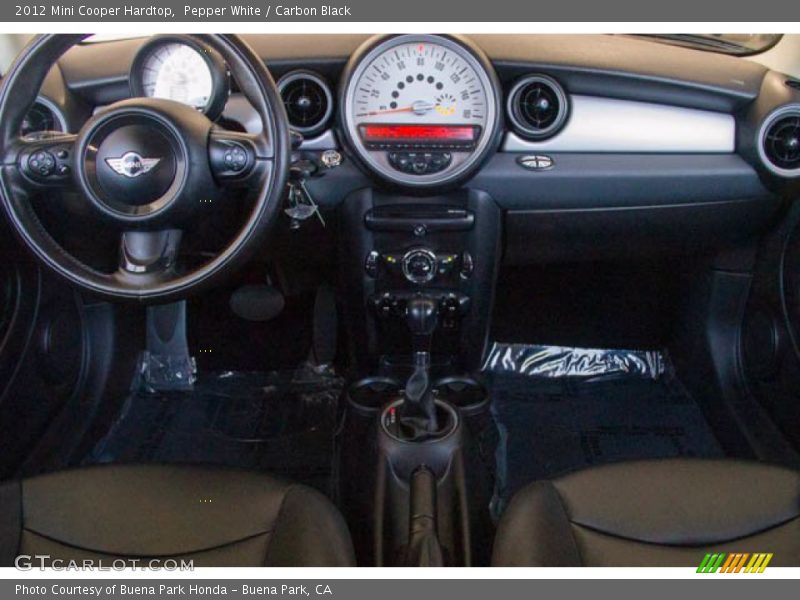 Pepper White / Carbon Black 2012 Mini Cooper Hardtop