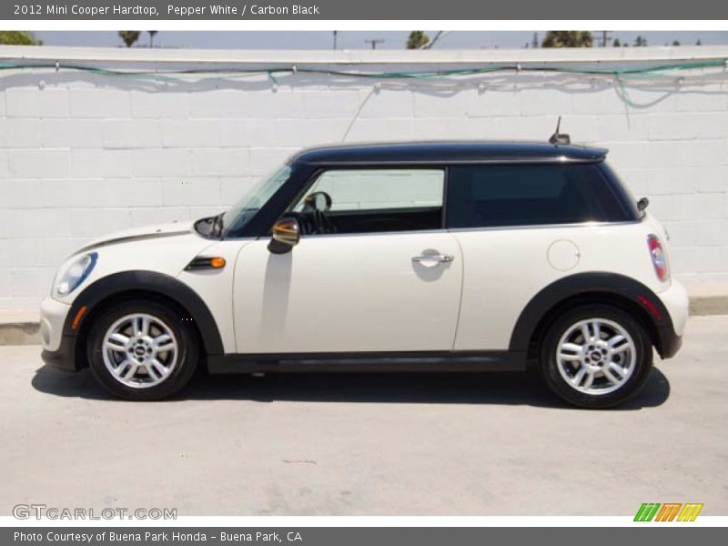 Pepper White / Carbon Black 2012 Mini Cooper Hardtop