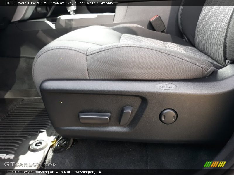 Super White / Graphite 2020 Toyota Tundra SR5 CrewMax 4x4