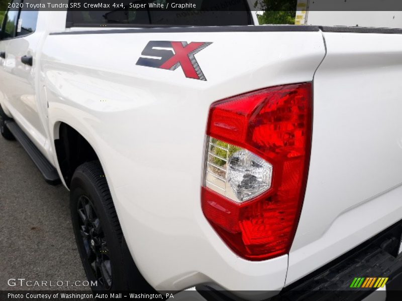 Super White / Graphite 2020 Toyota Tundra SR5 CrewMax 4x4