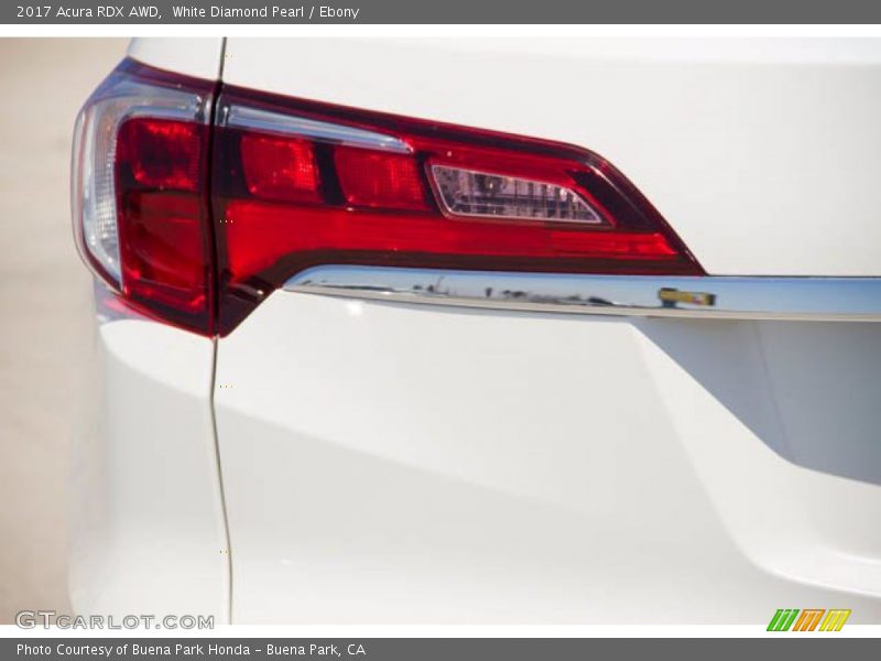 White Diamond Pearl / Ebony 2017 Acura RDX AWD