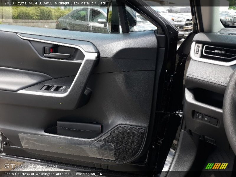 Midnight Black Metallic / Black 2020 Toyota RAV4 LE AWD