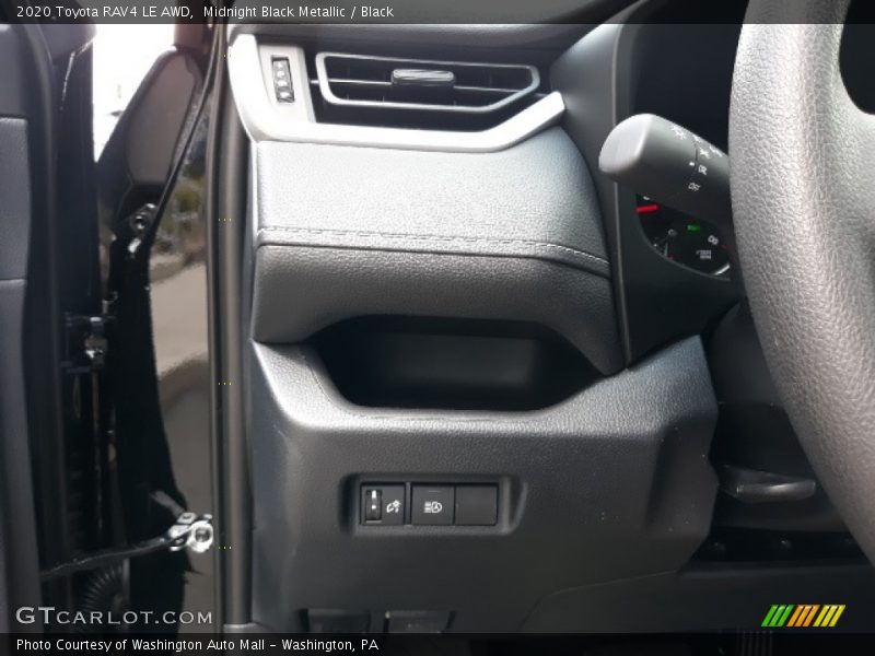 Midnight Black Metallic / Black 2020 Toyota RAV4 LE AWD