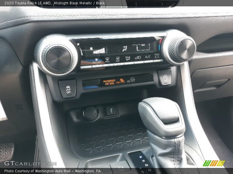 Midnight Black Metallic / Black 2020 Toyota RAV4 LE AWD