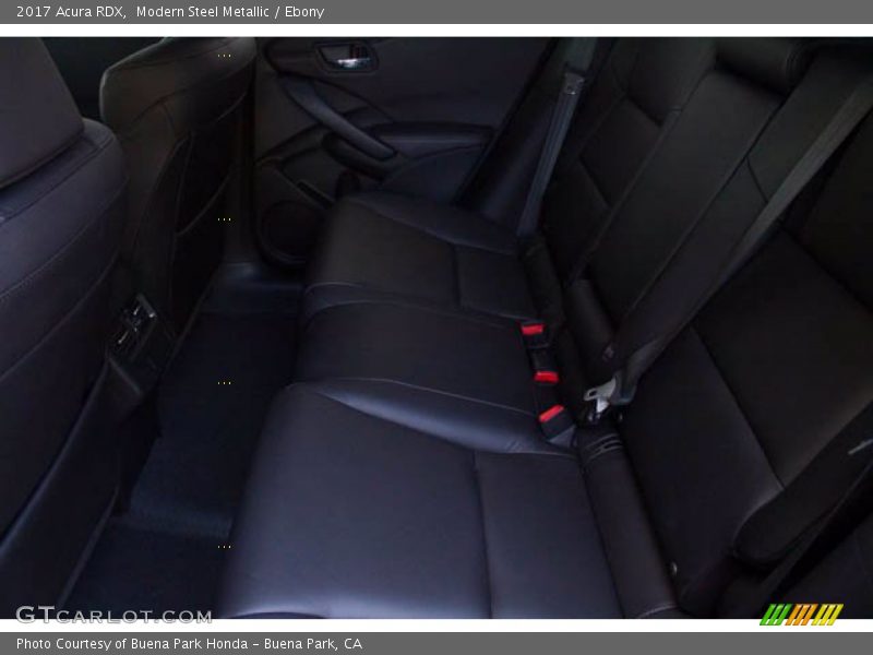 Modern Steel Metallic / Ebony 2017 Acura RDX