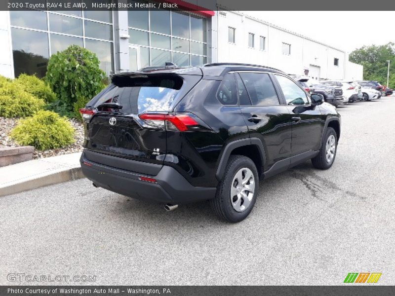 Midnight Black Metallic / Black 2020 Toyota RAV4 LE AWD