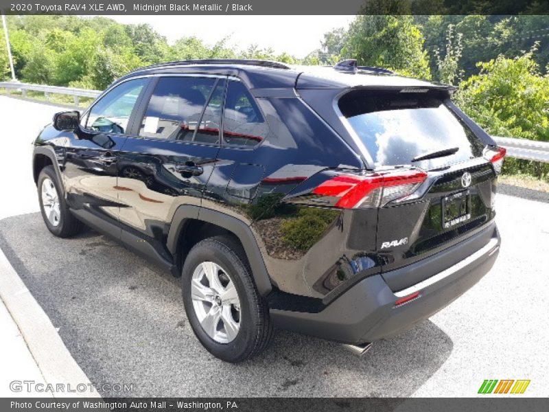 Midnight Black Metallic / Black 2020 Toyota RAV4 XLE AWD