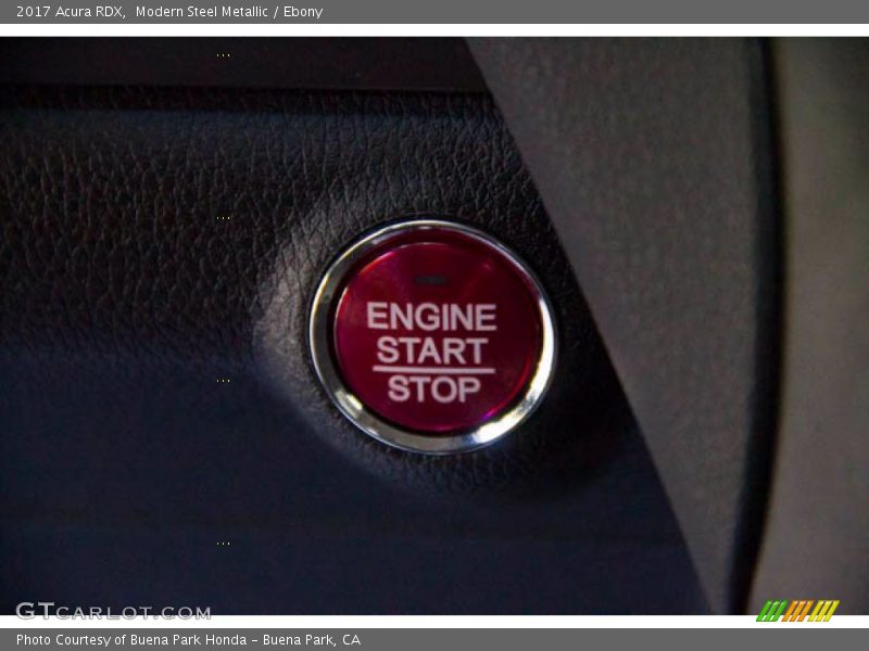 Modern Steel Metallic / Ebony 2017 Acura RDX