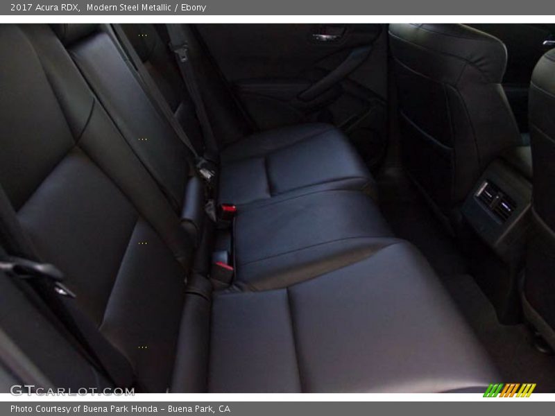 Modern Steel Metallic / Ebony 2017 Acura RDX
