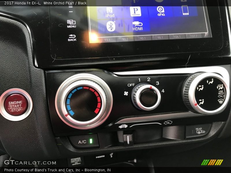 Controls of 2017 Fit EX-L
