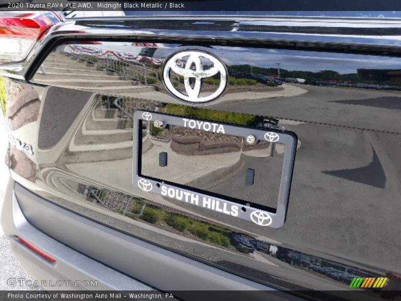 Midnight Black Metallic / Black 2020 Toyota RAV4 XLE AWD