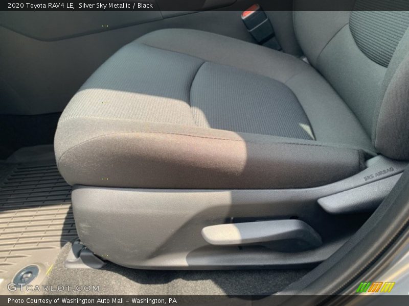 Silver Sky Metallic / Black 2020 Toyota RAV4 LE