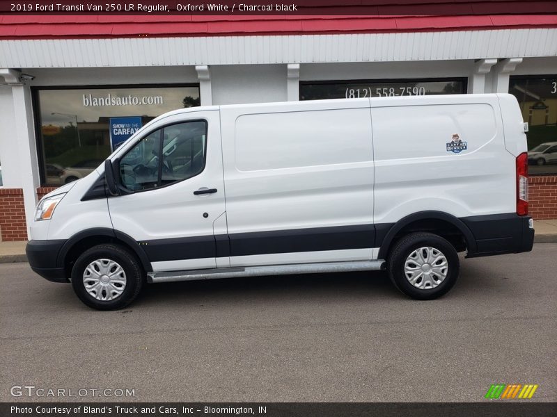 Oxford White / Charcoal black 2019 Ford Transit Van 250 LR Regular
