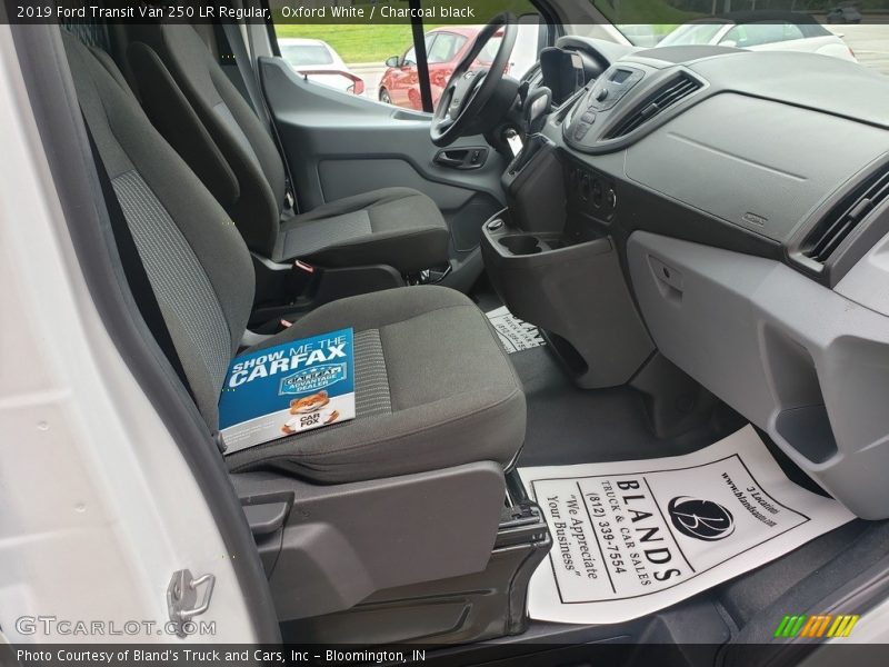 Oxford White / Charcoal black 2019 Ford Transit Van 250 LR Regular