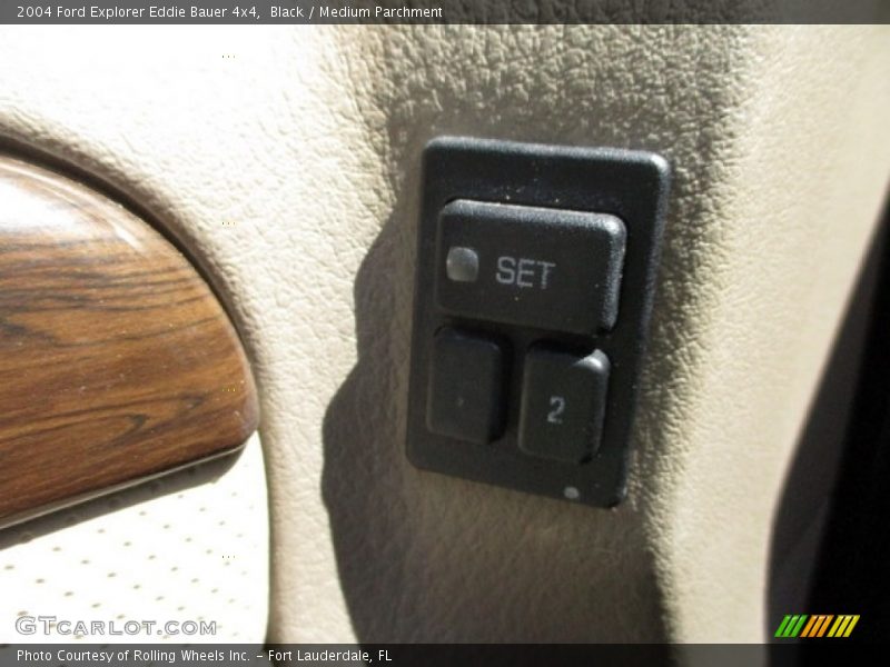 Black / Medium Parchment 2004 Ford Explorer Eddie Bauer 4x4