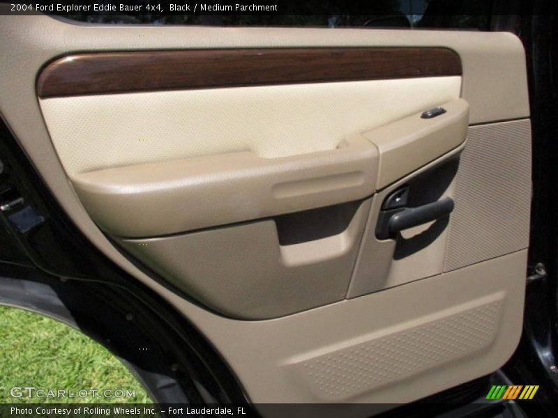 Black / Medium Parchment 2004 Ford Explorer Eddie Bauer 4x4