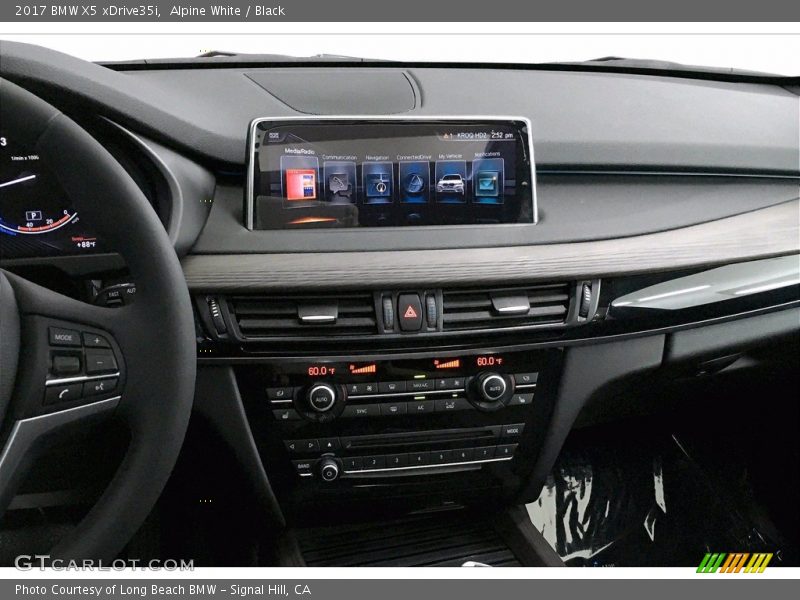 Alpine White / Black 2017 BMW X5 xDrive35i