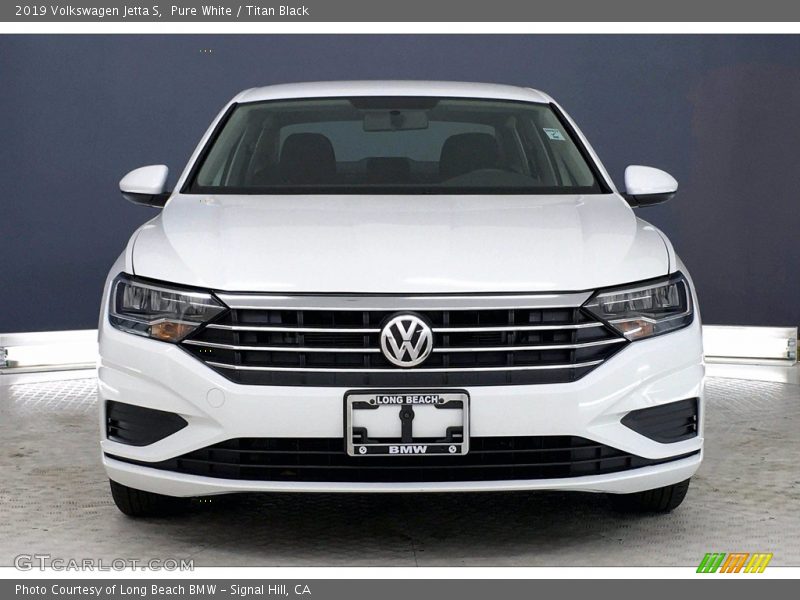 Pure White / Titan Black 2019 Volkswagen Jetta S