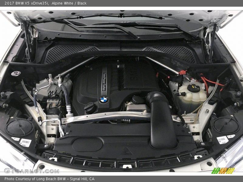 Alpine White / Black 2017 BMW X5 xDrive35i