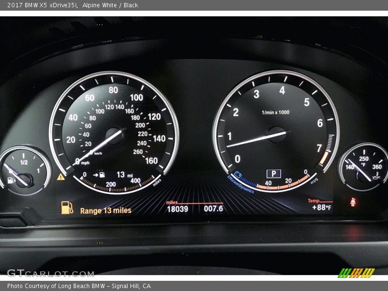 Alpine White / Black 2017 BMW X5 xDrive35i