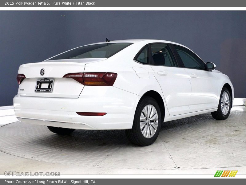 Pure White / Titan Black 2019 Volkswagen Jetta S