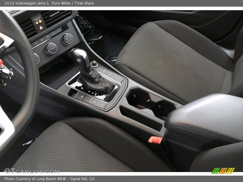 Pure White / Titan Black 2019 Volkswagen Jetta S