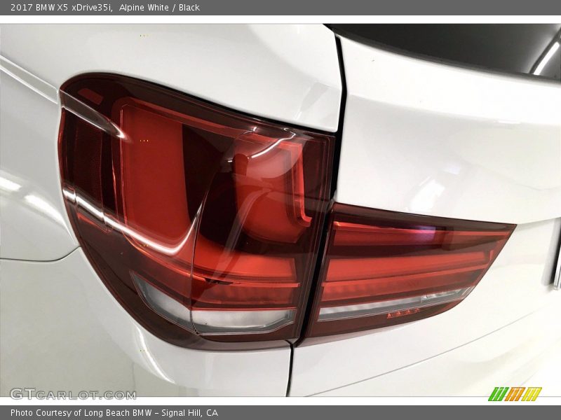 Alpine White / Black 2017 BMW X5 xDrive35i
