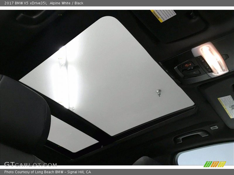 Alpine White / Black 2017 BMW X5 xDrive35i