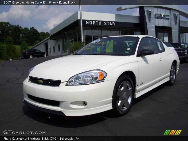White / Ebony Black 2007 Chevrolet Monte Carlo SS