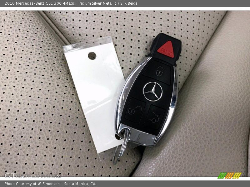 Iridium Silver Metallic / Silk Beige 2016 Mercedes-Benz GLC 300 4Matic