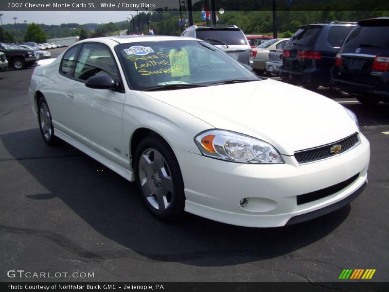 White / Ebony Black 2007 Chevrolet Monte Carlo SS