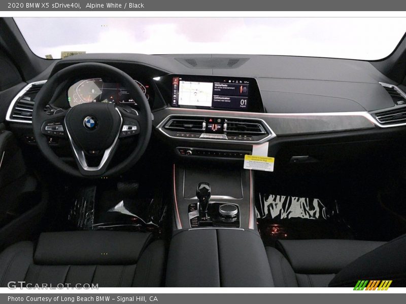 Alpine White / Black 2020 BMW X5 sDrive40i