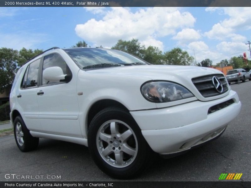Polar White / Java 2000 Mercedes-Benz ML 430 4Matic