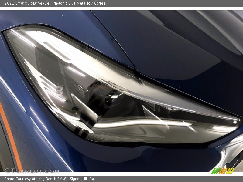 Phytonic Blue Metallic / Coffee 2021 BMW X5 xDrive45e