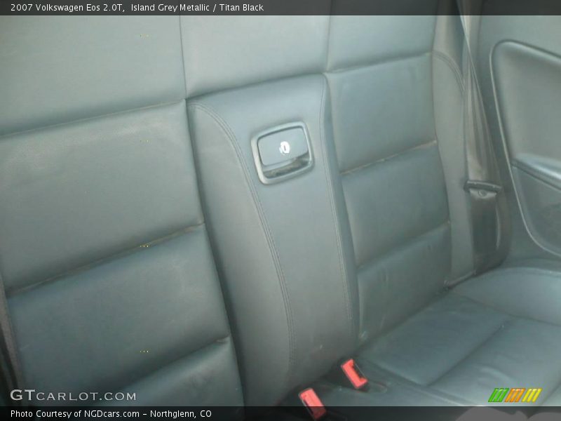 Island Grey Metallic / Titan Black 2007 Volkswagen Eos 2.0T