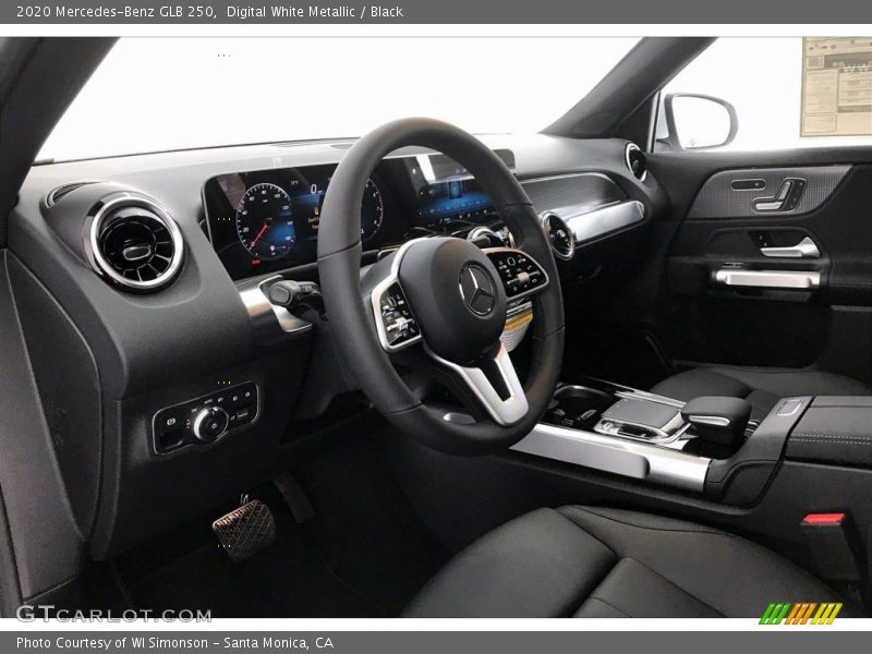Digital White Metallic / Black 2020 Mercedes-Benz GLB 250