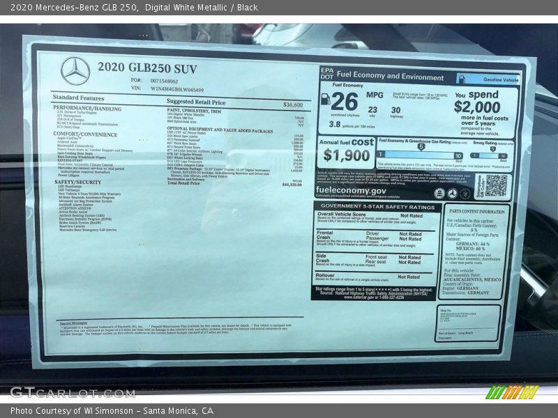Digital White Metallic / Black 2020 Mercedes-Benz GLB 250
