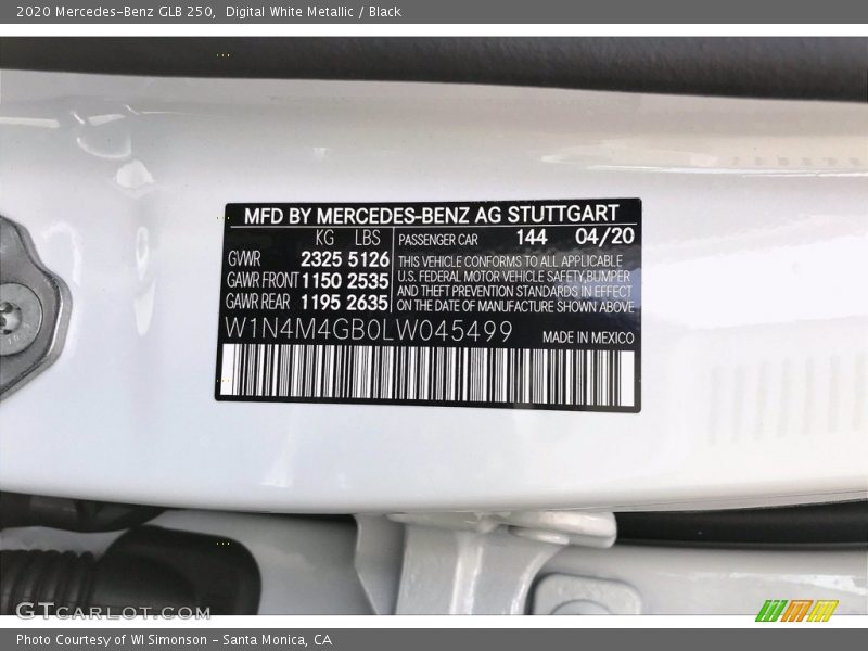 Digital White Metallic / Black 2020 Mercedes-Benz GLB 250