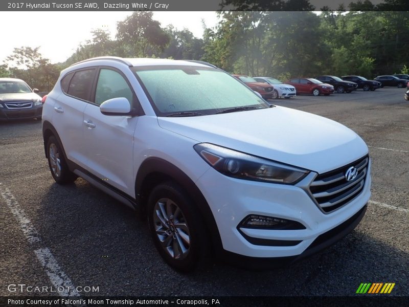 Dazzling White / Gray 2017 Hyundai Tucson SE AWD