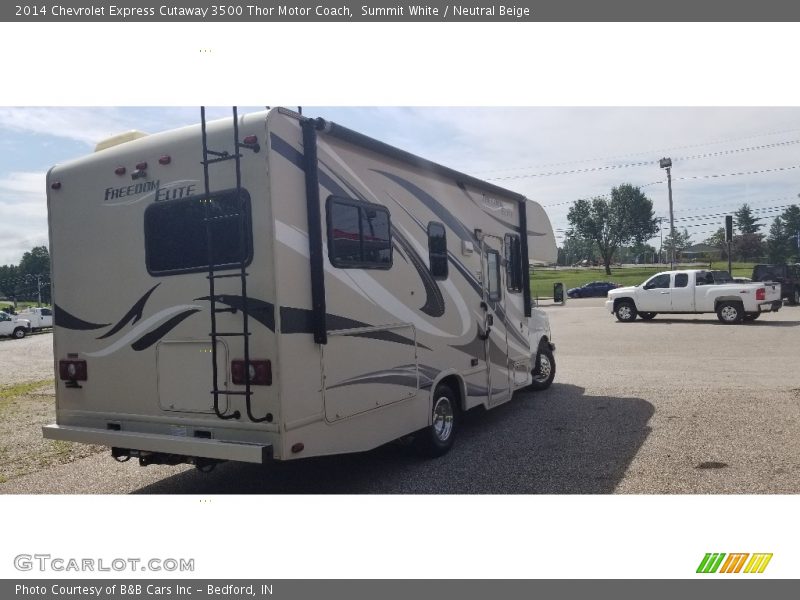 Summit White / Neutral Beige 2014 Chevrolet Express Cutaway 3500 Thor Motor Coach