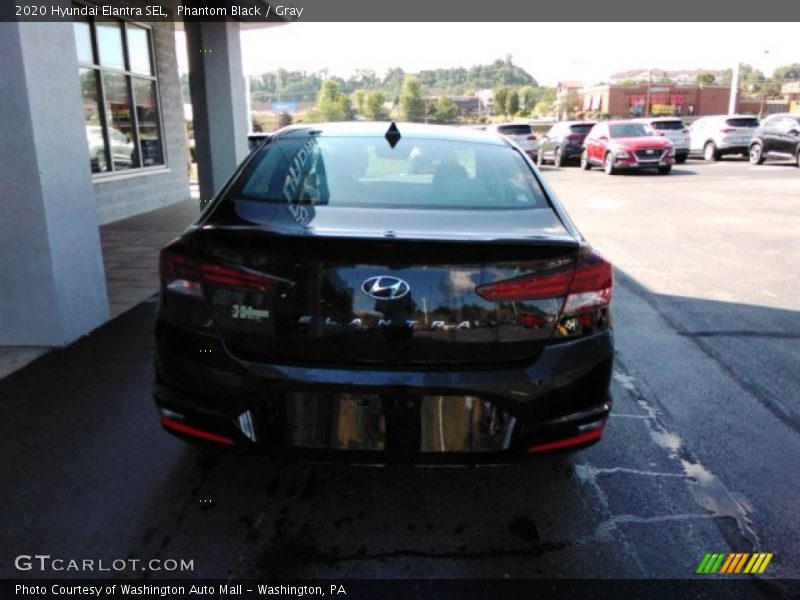 Phantom Black / Gray 2020 Hyundai Elantra SEL