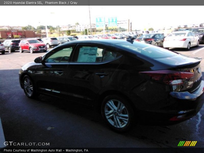 Phantom Black / Gray 2020 Hyundai Elantra SEL
