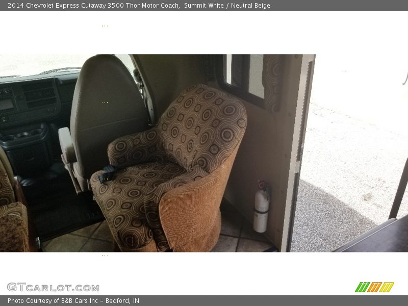Summit White / Neutral Beige 2014 Chevrolet Express Cutaway 3500 Thor Motor Coach