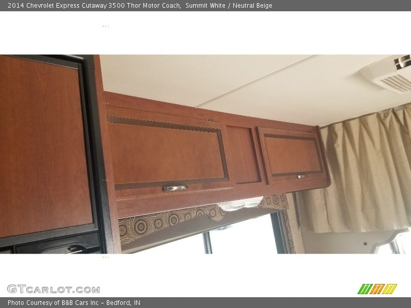 Summit White / Neutral Beige 2014 Chevrolet Express Cutaway 3500 Thor Motor Coach