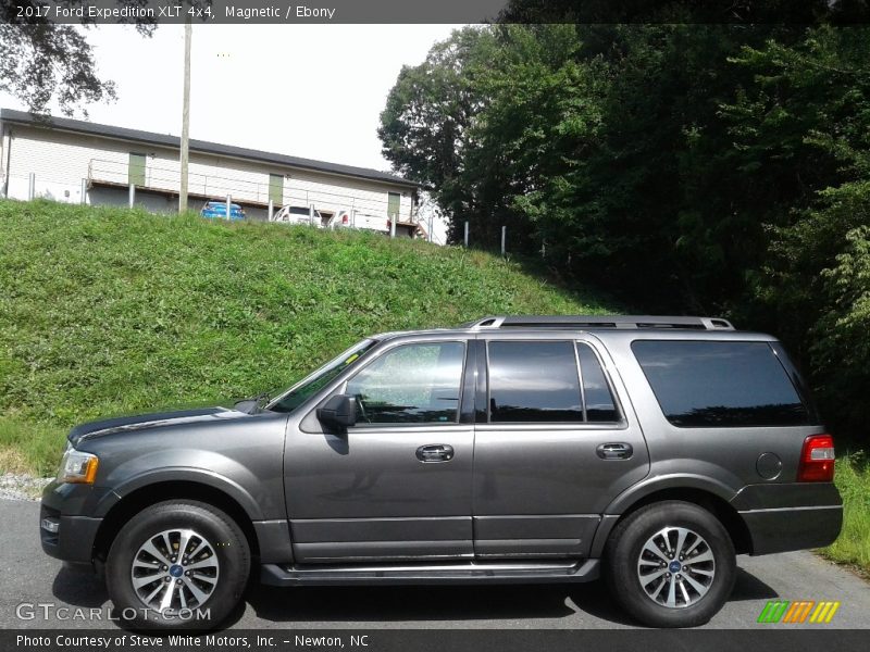 Magnetic / Ebony 2017 Ford Expedition XLT 4x4