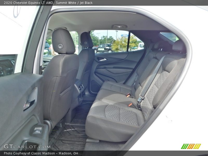 Summit White / Jet Black 2020 Chevrolet Equinox LT AWD