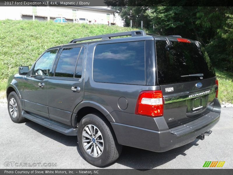 Magnetic / Ebony 2017 Ford Expedition XLT 4x4